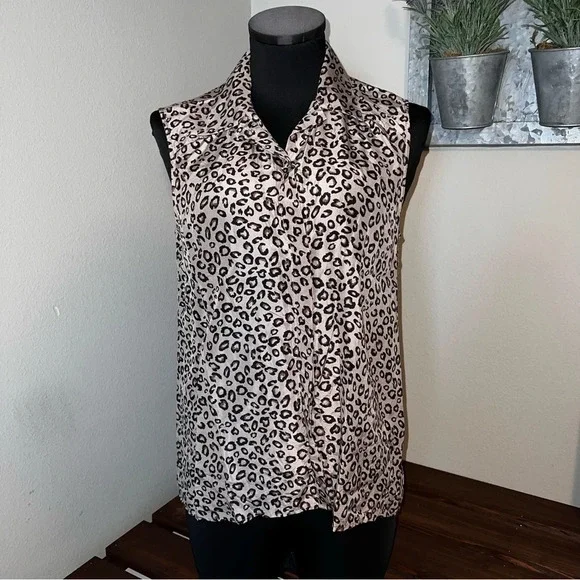 THEORY 100% Silk Blouse Brown/Black Leopard Print Shirt Collar Button Sleeveless - Picture 1 of 5